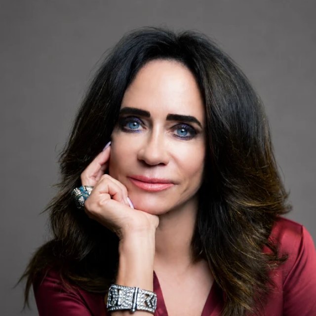 Jodi Shelton
